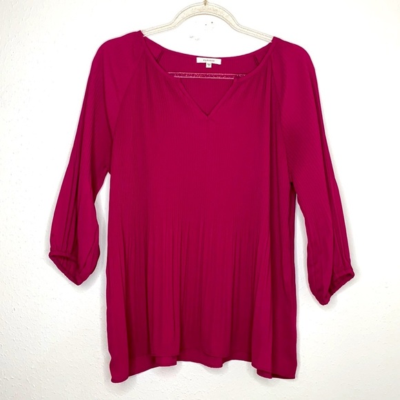Pleione Magenta Flowy Blouse w/ Stretch Small - Picture 2 of 10